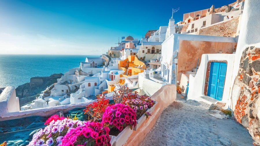 1-Day Boat Trip: Santorini Volcano, Thirassia & Oia Sunset - Why this packed Santorini day works