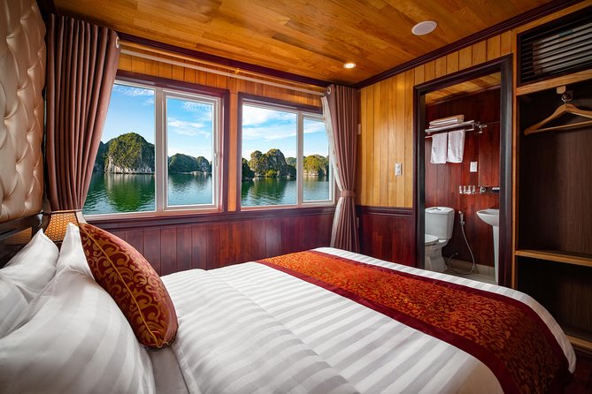 1 night Halong Bay Cruise-Titov Island,Surprise Cave,kayak,meals - Boarding at noon and the first views of Ha Long Bay