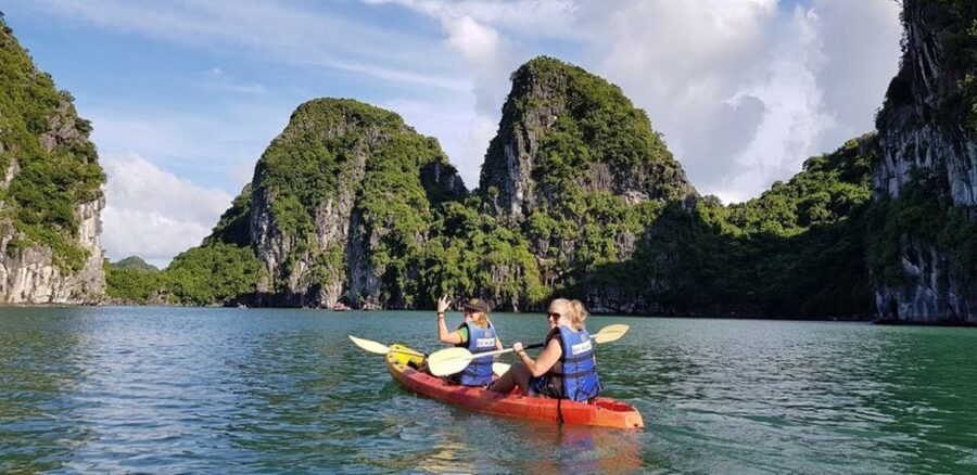 2-Day: Hanoi - Ninh Binh - Halong Bay Luxury Cruise - Nearly 500 steps at Mua Cave