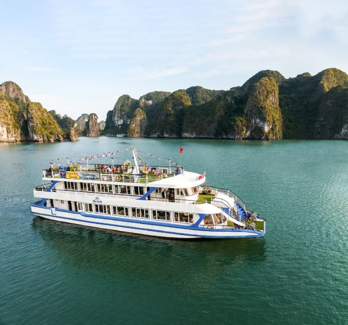 2-Day: Hanoi - Ninh Binh - Halong Bay Luxury Cruise - Day one: Hanoi to the old capital at Hoa Lu