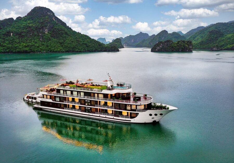 2 Days Halong 5 Stars Cruise with Free Pickup from Hanoi - Swimming, sunset, and the busiest part of the day