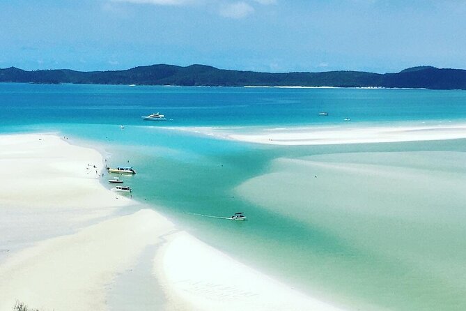 2-Night Whitsundays Sailing Cruise incl. Whitehaven Beach & Great Barrier Reef - Hook, Hayman, Border, and Whitsunday islands