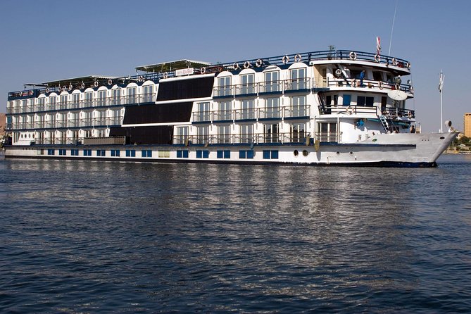 4-Day 3-Night Nile Cruise from Aswan to Luxor&Abu Simbel+Balloon - Kom Ombo’s unusual double temple