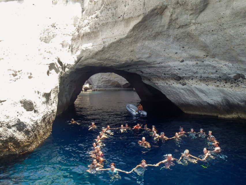 Adamas: Milos & Polyaigos Full-Day Sailboat Tour with Lunch - Kleftiko caves and lunch beside the cliffs