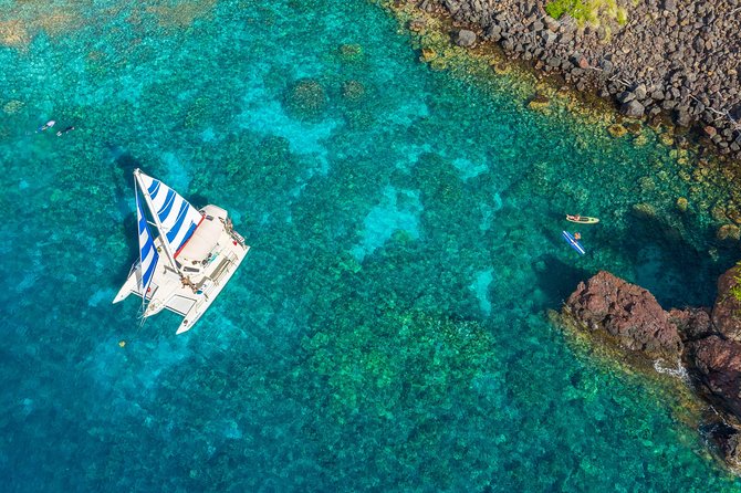 Afternoon Sail & Snorkel to the Captain Cook Monument - Snacks, drinks, and the ride home