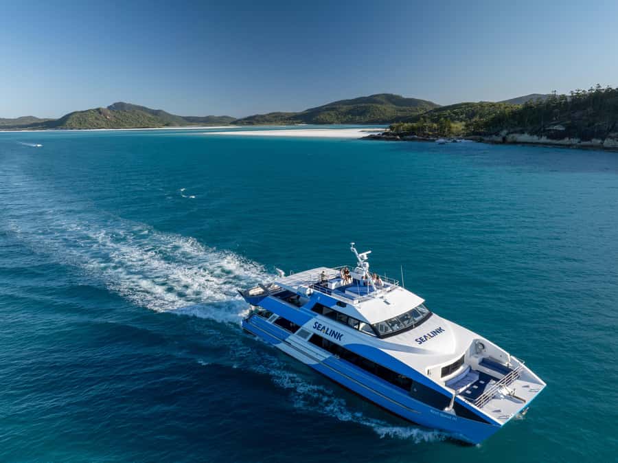Airlie Beach: Hill Inlet Lookout and Whitehaven Beach Cruise - What $156 buys you