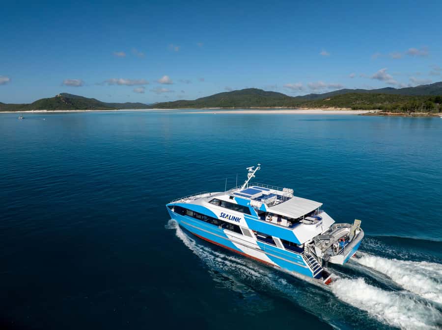 Airlie Beach: Hill Inlet Lookout and Whitehaven Beach Cruise - Starting from Airlie Beach at 8:00 AM