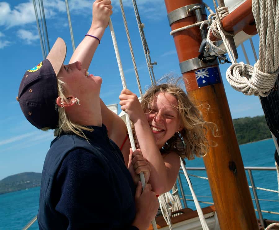 Airlie Beach: Providence Whitehaven Day Sail with Snorkeling - Sailing across the Whitsunday Passage