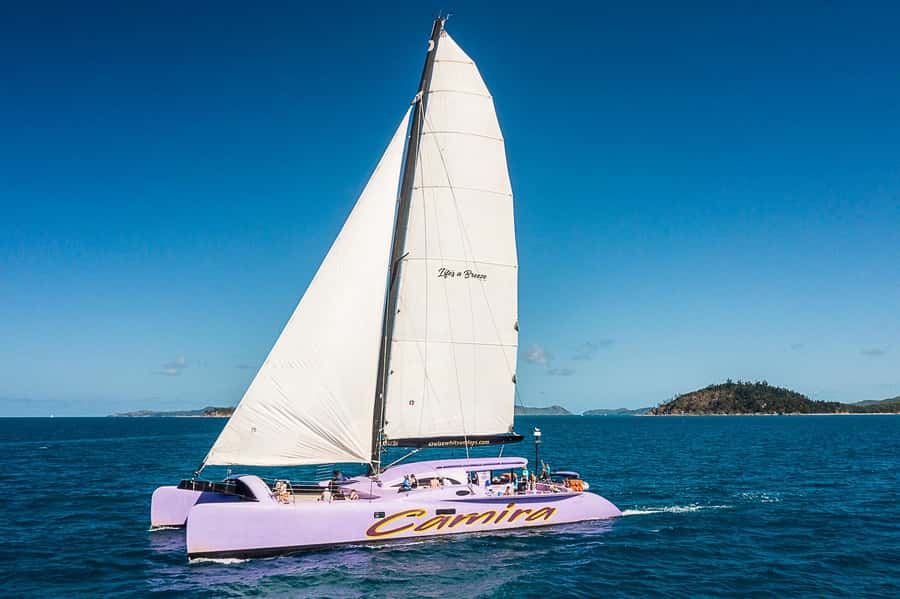 Airlie Beach: Whitsundays Full-Day Camira Sailing Adventure - Why the Camira works as an all-day Whitsundays outing