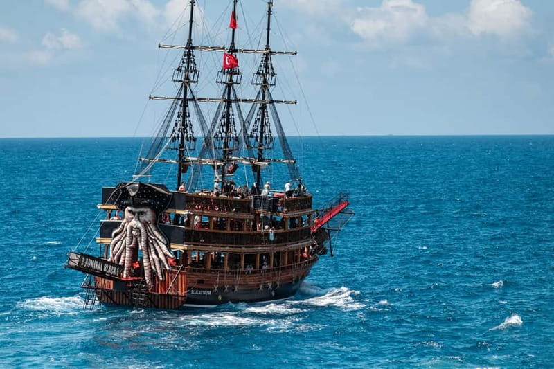 Alanya: Pirate Boat with Transfer, Lunch & Unlimited Drinks - Pirates’ Cave and Phosphorus Cave: pretty stops, limited access