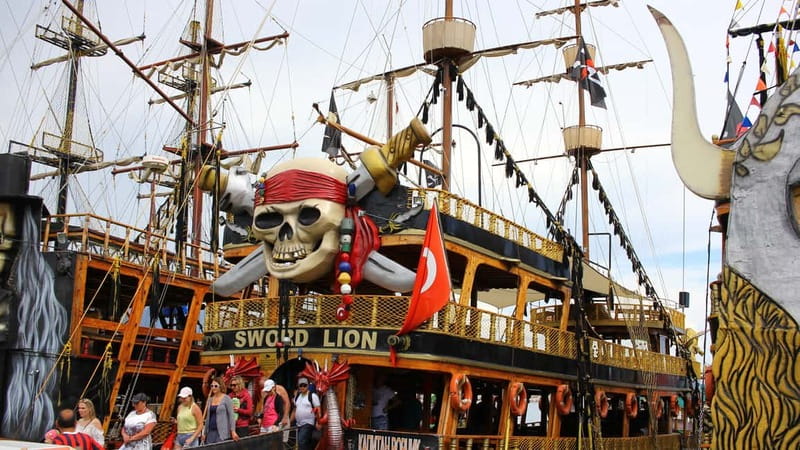 Alanya: Pirate Boat with Transfer, Lunch & Unlimited Drinks - Who will enjoy this Alanya boat trip most?