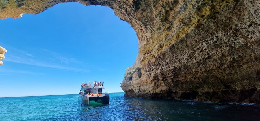 Albufeira: Coastline and Benagil Caves Tour by Catamaran - Key points to know before you go
