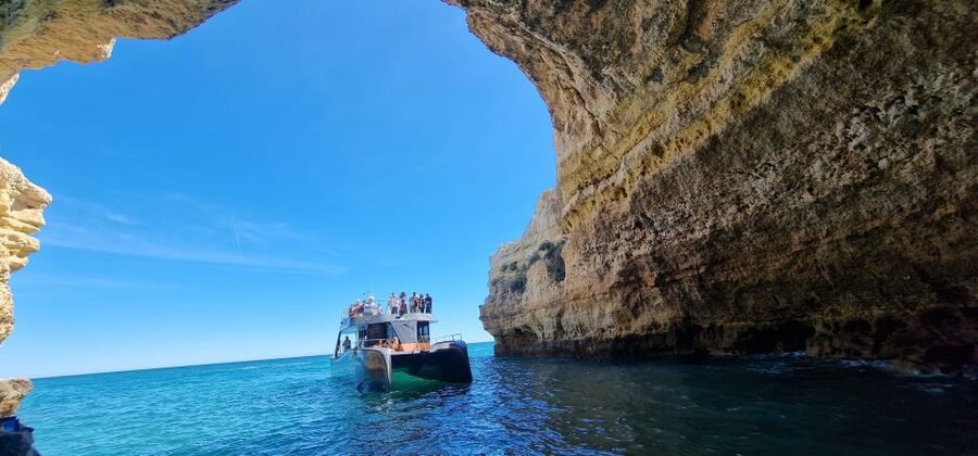 Albufeira: Coastline and Benagil Caves Tour by Catamaran - São Rafael, Coelha, and the first coastal views