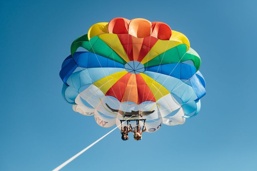 Albufeira: Parasailing Boat Trip - Key points at a glance