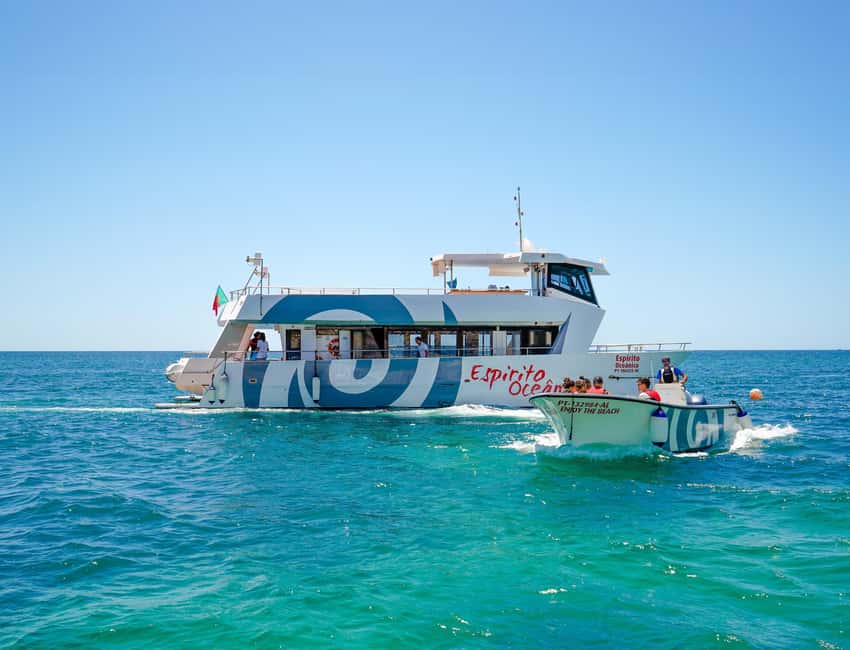 Albufeira: Sightseeing Cruise with Beach BBQ and Open Bar - The Dinghy Transfer to a Secluded Beach
