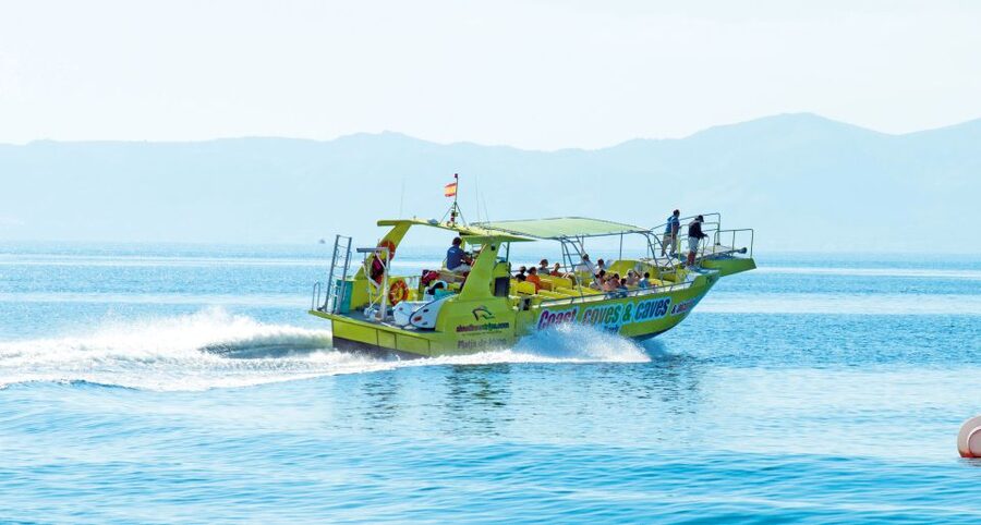 Alcudia: Caves & Coastline Boat Trip w/ Snorkelling - Seating, Comfort, And The Return Ride