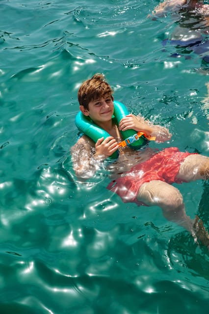 Alicante: 3-Hour Coastal Catamaran Cruise - Drinks, fruit, and the onboard rhythm
