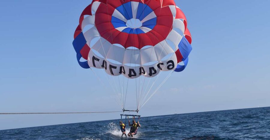 Alicante: Boat Trip and Parasailing Experience with Drink - Key points to know before booking