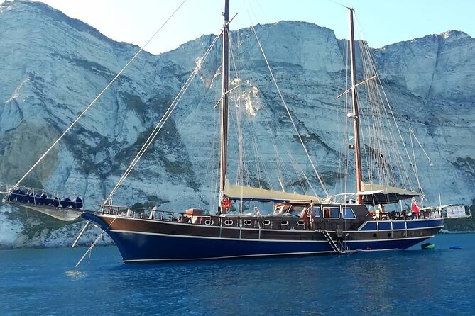All Day Cruise -3 Islands to Agistri,Moni, Aegina with lunch and drinks included - The two-hour return to Athens