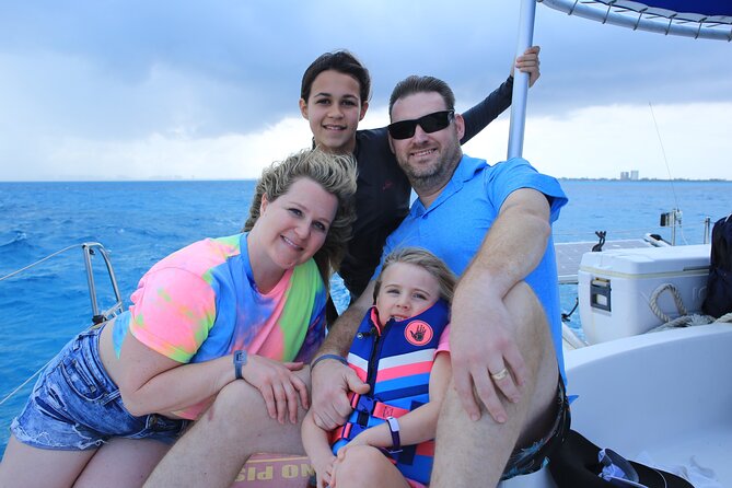 All Inclusive Isla Mujeres Catamaran - El Meco reef snorkeling and the water stop