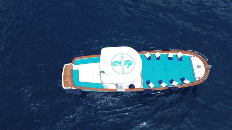 Amalfi: Boat Adventure Caves, Beaches, Snorkeling & Positano - Drinks, Snacks, Towels, and the Crew