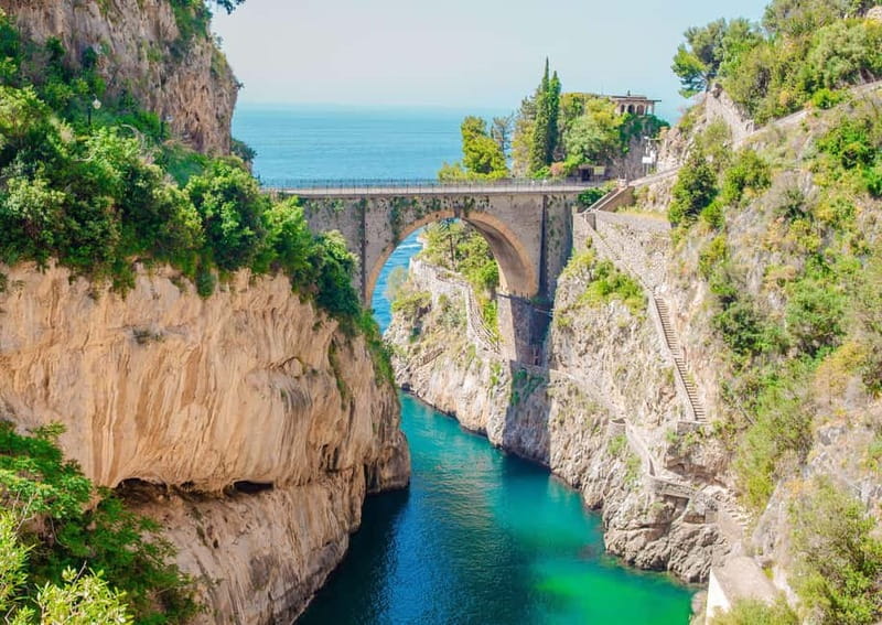 Amalfi Coast: Boat and Snorkeling Tour with Fruit & Drinks - Why Seeing the Amalfi Coast From the Water Matters
