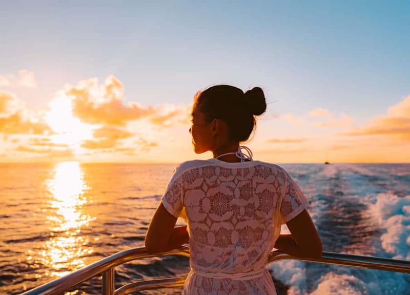 Amalfi Coast: Sunset Boat Tour with Fruit & Drinks - Starting at Amalfi’s small-boat pier