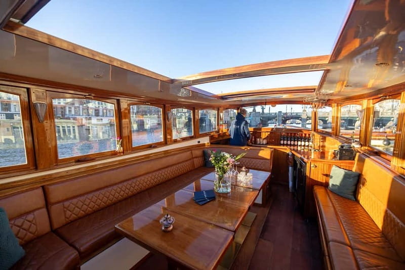 Amsterdam: 2-Hour Luxury Canal Cruise with Snacks & Drinks - Oosterdock, Sea Palace, and Oudeschans