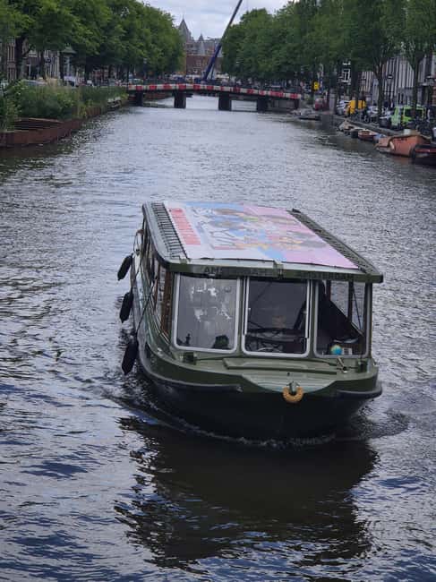 Amsterdam: 420 Smoke-Friendly Boat Tour - Cruising the canals with music instead of a lecture