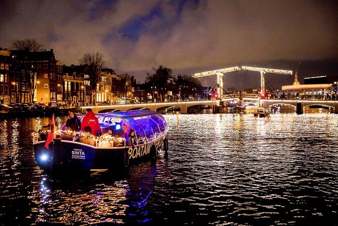 Amsterdam Canal Cruise With Live Guide and Unlimited Drinks - Magere Brug, the Red Light District, and old Amsterdam