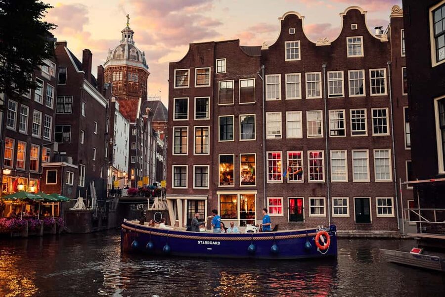 Amsterdam: Evening Candle Light Cruise With Wine & Cheese - Starting near Dam Square and the Red Light District