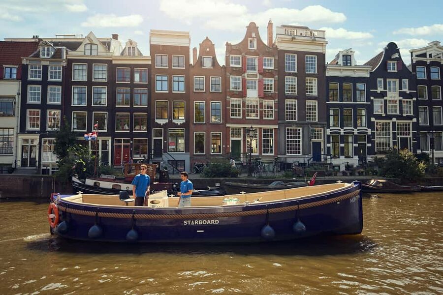 Amsterdam: Evening Candle Light Cruise With Wine & Cheese - Prinsengracht and the character of the Jordaan