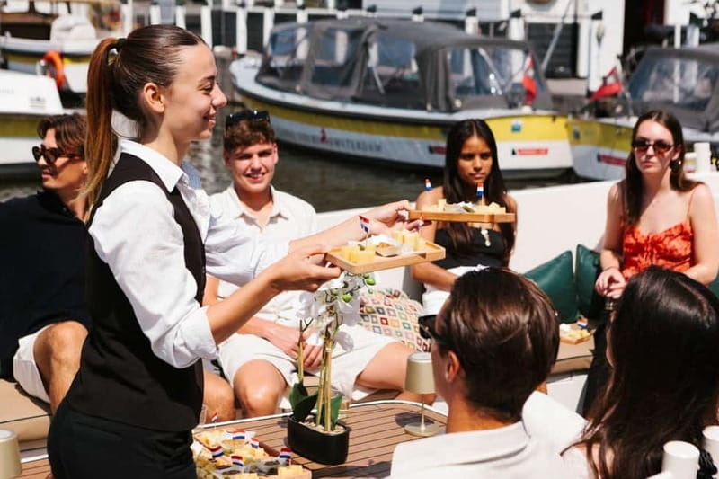 Amsterdam Evening (Sunset) Canal Cruise w/ optional drinks - Key points to know before you book