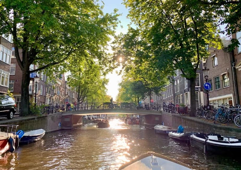 Amsterdam: German Canal Cruise with Unlimited Drinks Option - NEMO and the maritime quarter