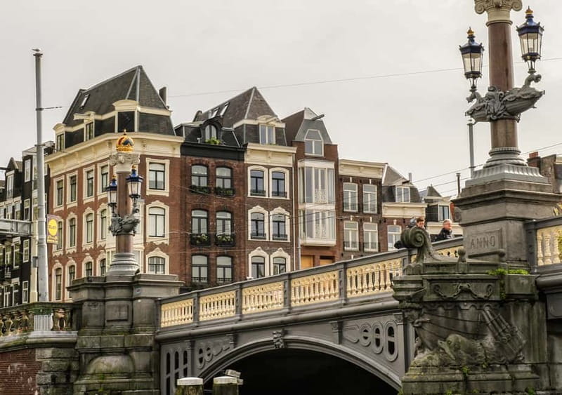 Amsterdam: German Canal Cruise with Unlimited Drinks Option - Herengracht and the canal belt