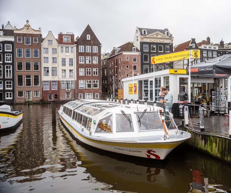 Amsterdam: Heated Canal Cruise Including Audioguide - What the audio guide is really like