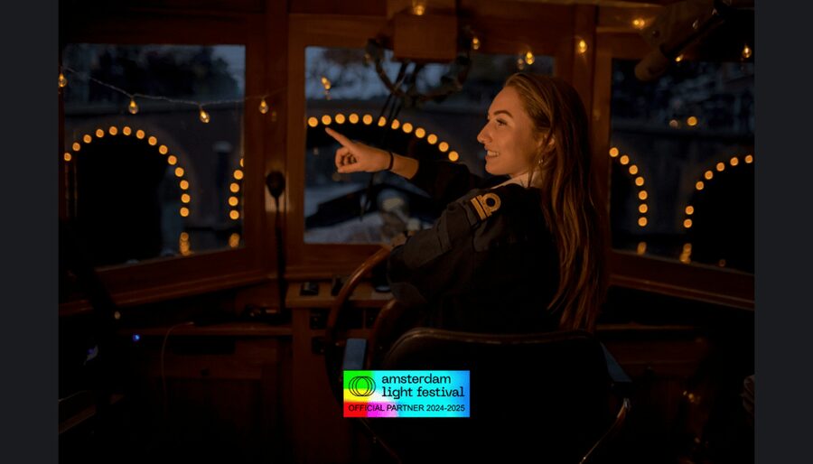 Amsterdam: Light Festival Heated Cruise w/ Drinks & Snacks - FAQ