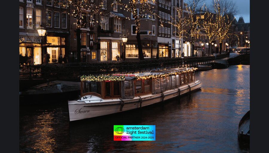 Amsterdam: Light Festival Heated Cruise w/ Drinks & Snacks - The route from NEMO to the western canals