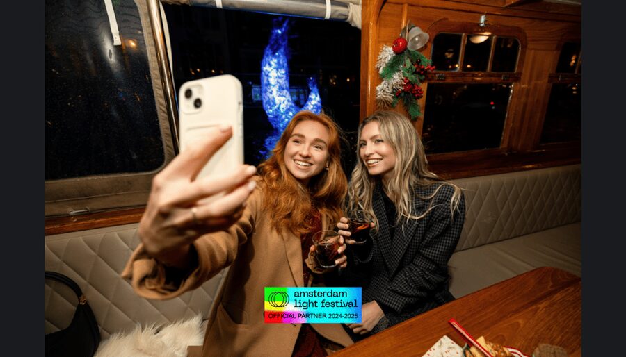 Amsterdam: Light Festival Heated Cruise w/ Drinks & Snacks - Practical tips for a better ride