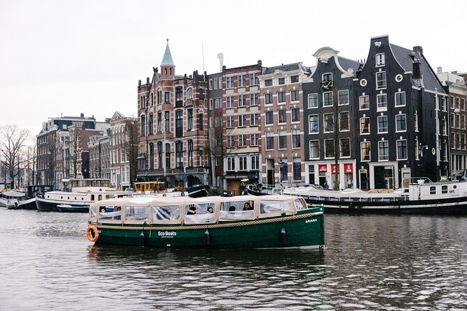 Amsterdam Newest Canal Cruise with local guide and small group - What the one-hour route gives you