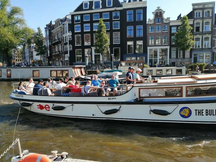 Amsterdam: The Bulldog Boat Smoke-Friendly Cruise & 2 Drinks - Starting beside Amsterdam Central Station