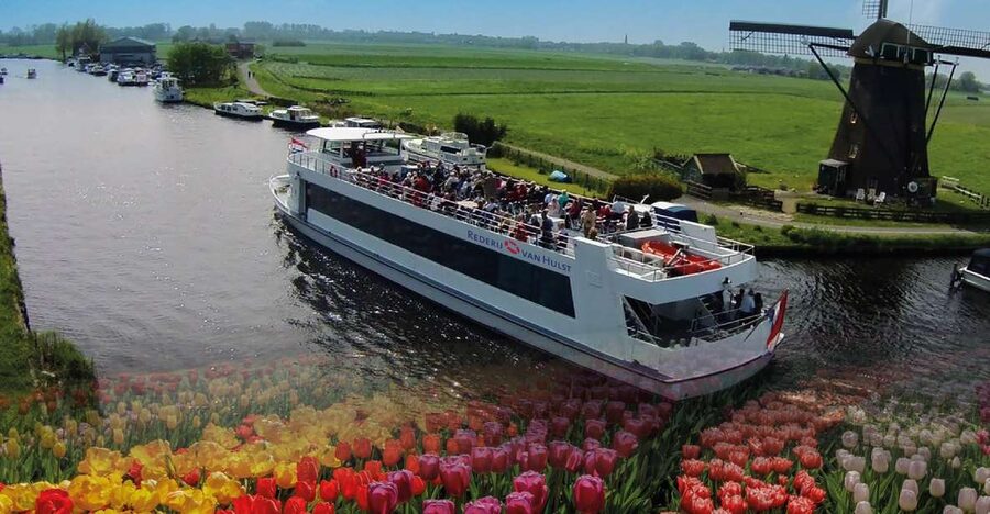 Amsterdam: Tour to Keukenhof Gardens with Windmill Cruise - Check-in at This is Holland
