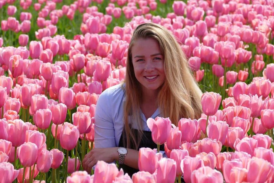 Amsterdam: Tulip Farm Visit, Keukenhof, and Windmill Cruise - The tulip farm with Daan and Anja