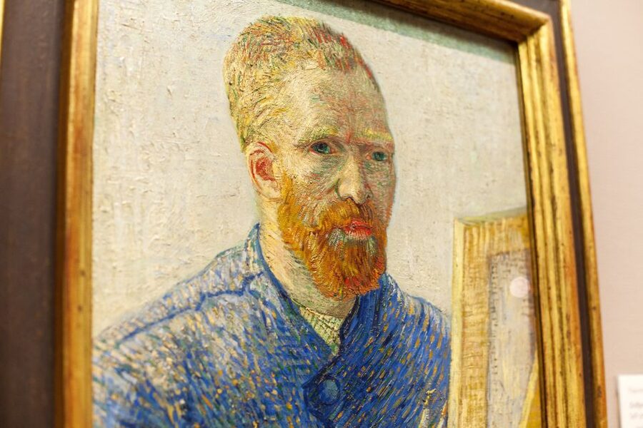 Amsterdam: Van Gogh Museum Ticket and City Canal Cruise - Rain, cold weather, and the snack box