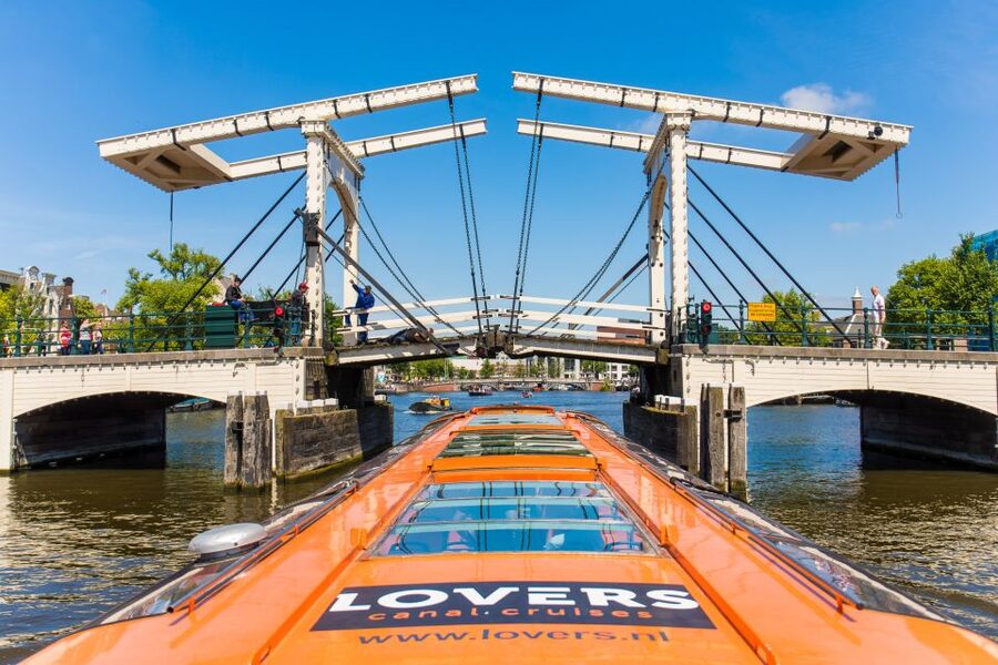 Amsterdam: Van Gogh Museum Ticket & Canal Cruise - Finding the Lovers departure point
