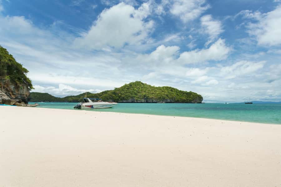 Ang Thong Full-Day Discovery Cruise from Koh Samui - Service that shapes the whole day