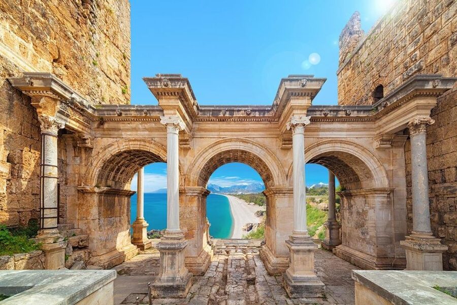 Antalya: Guided Old Town Tour with Boat Trip and Lunch - Why this Antalya day tour works well