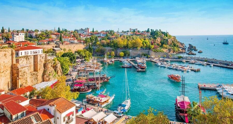 Antalya: Guided Old Town Tour with Boat Trip and Lunch - Walking through Kaleiçi and the old city walls