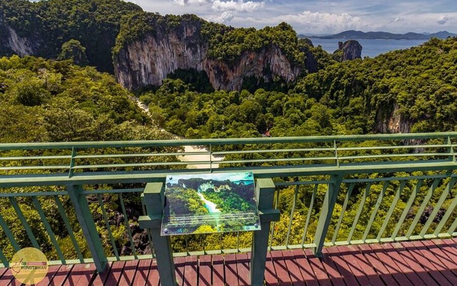 Ao Nang: Hong Islands Tour by Speedboat or Longtail Boat - Speedboat or longtail boat?