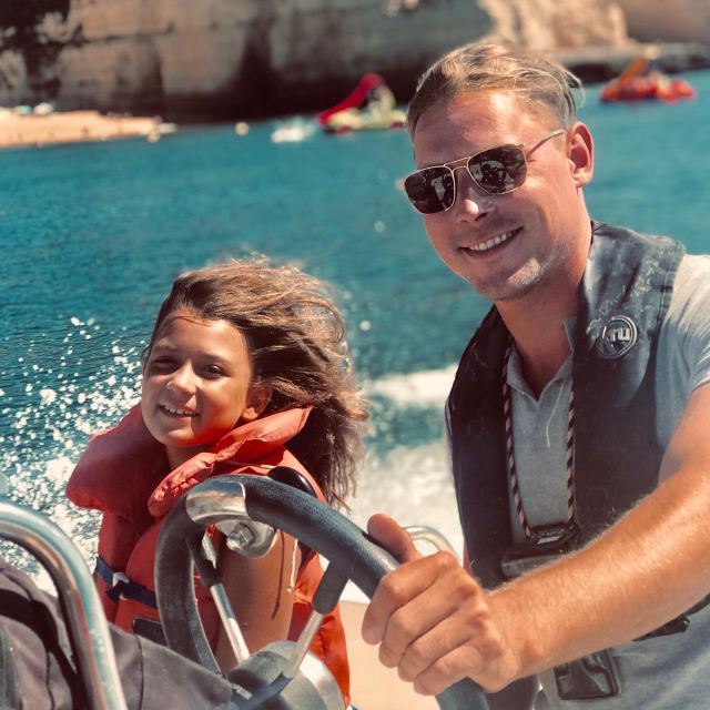 Armação de Pêra: Guided Boat Tour of Benagil's 15 Best Caves - Key points to know before booking